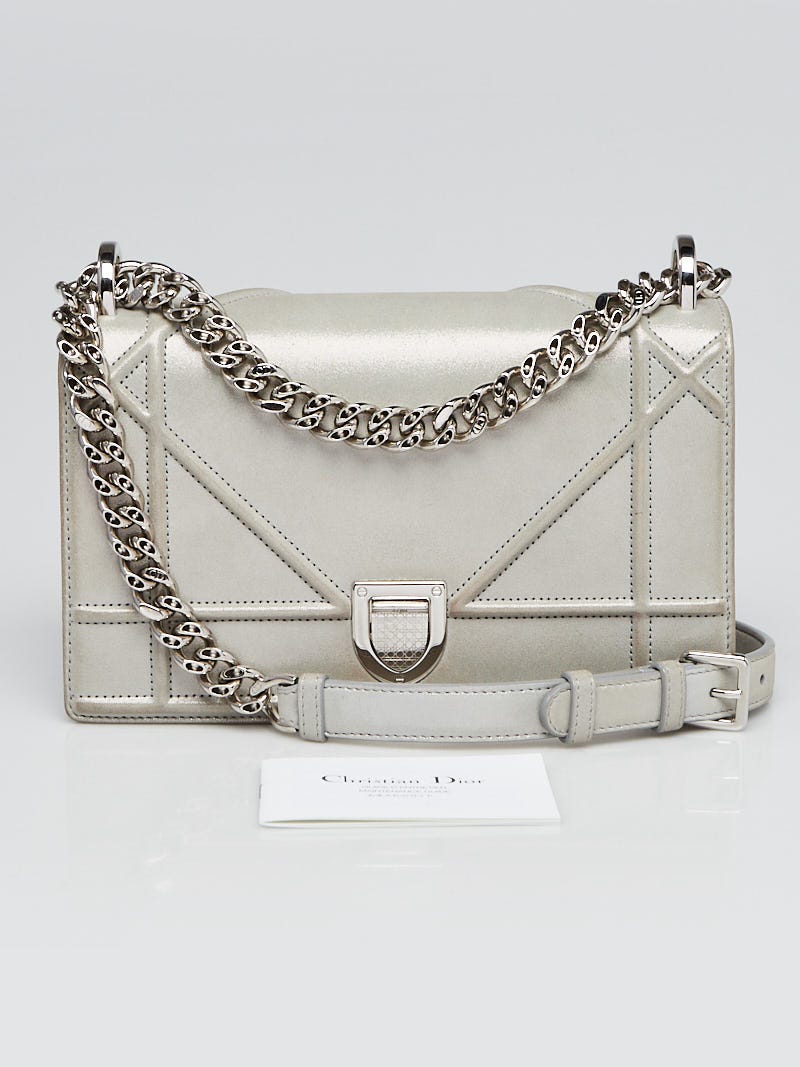 Christian Dior Medium Metallic Silver Diorama Flap Bag (LXZX