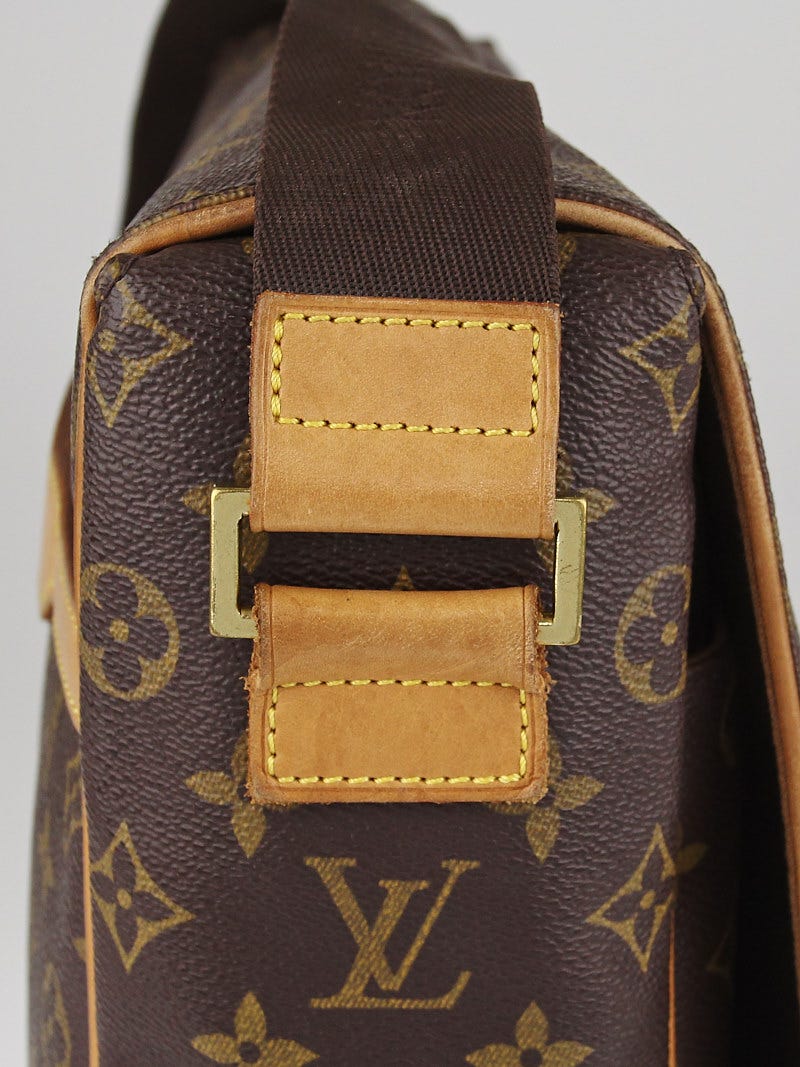LOUIS VUITTON Louis Vuitton Monogram Abbesses GM Shoulder