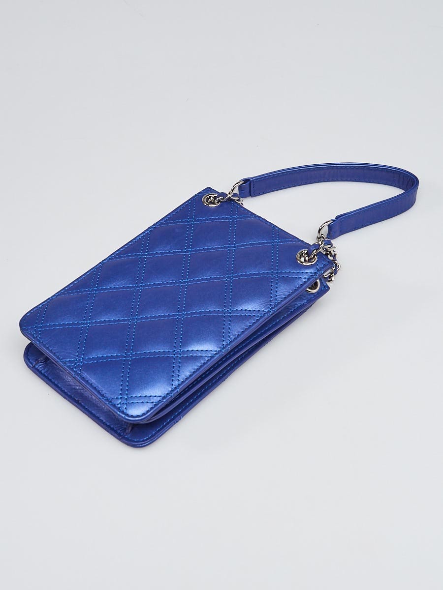 Chanel Blue Quilted Leather CC Phone Holder Crossbody Bag Chanel Blue Quilted Leather CC Phone Holder Crossbody Bag