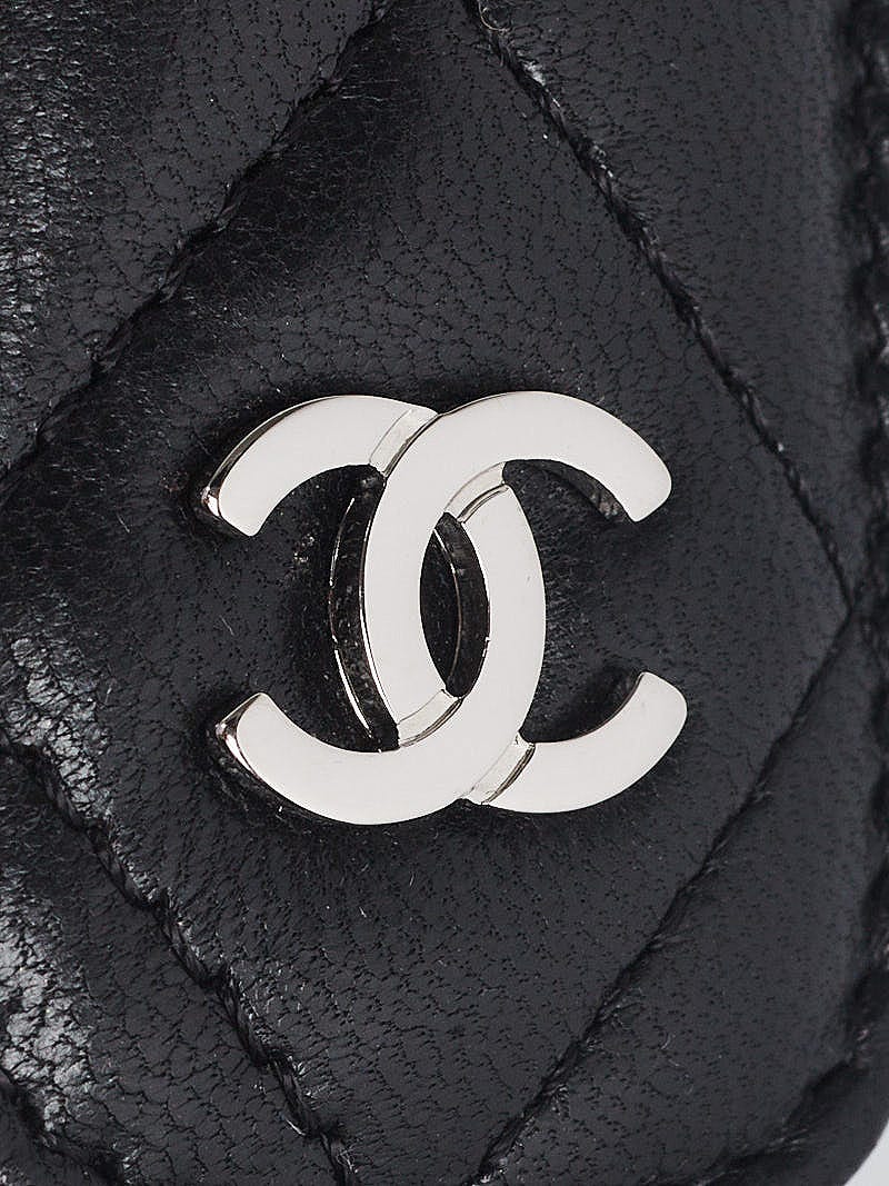 Chanel Black Quilted Lambskin Leather Money Clip - Yoogi's Closet