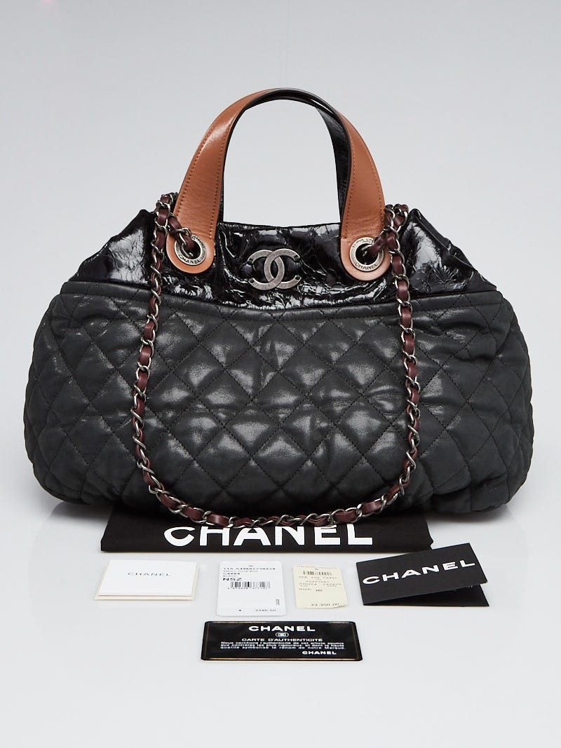 Chanel Black Iridescent Quilted Calf Leather Chic Quilt Frame Bag