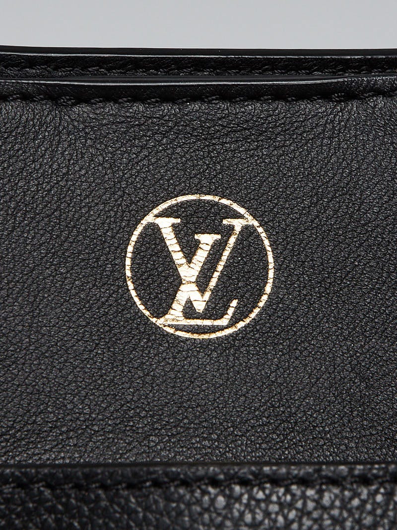 On my side leather tote Louis Vuitton Black in Leather - 34672643