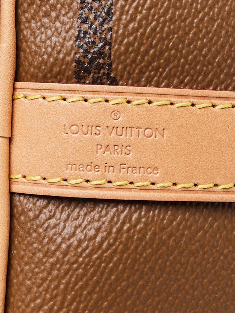 Poshbag Boutique - New-in! This Louis Vuitton Speedy Bandoulière 30 in  Monogram Giant Reverse Canvas is in excellent condition and includes its  original box, dust bag, shoulder strap, lock and keys •