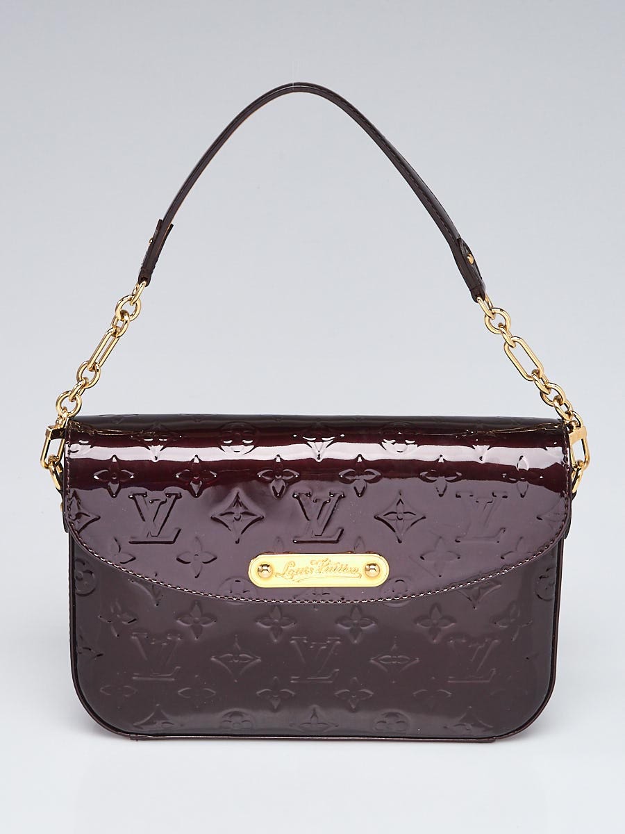 logo print envelope bag, Louis Vuitton Rodeo Drive Handbag 397253