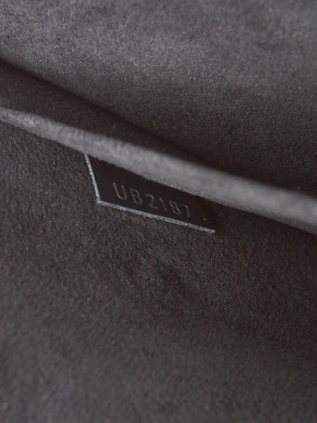 The Three Ways I Use My Louis Vuitton Neverfull Pouches - PurseBlog