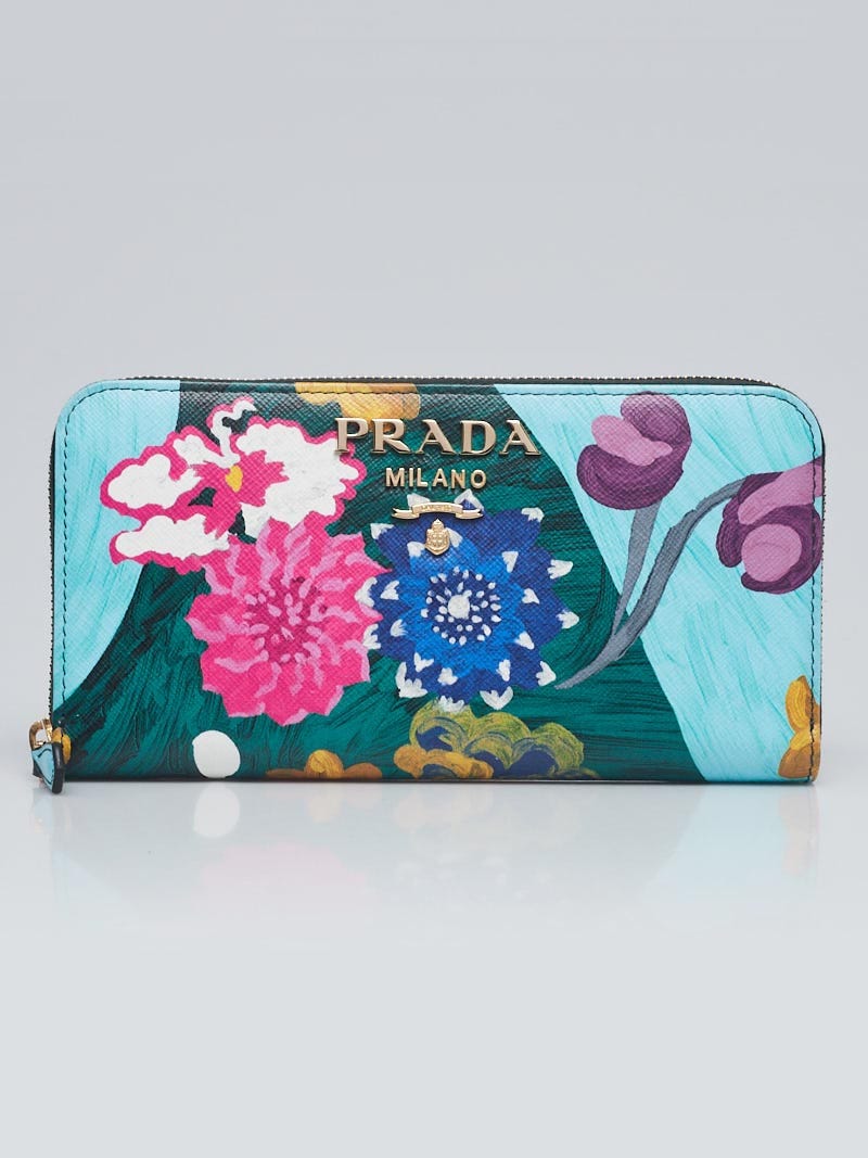 Prada flower discount wallet