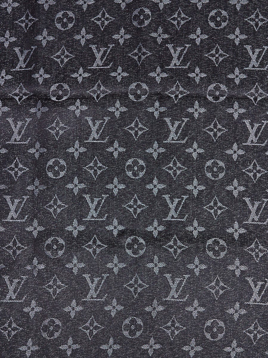 Châle monogram shine silk scarf Louis Vuitton Black in Silk - 35248844