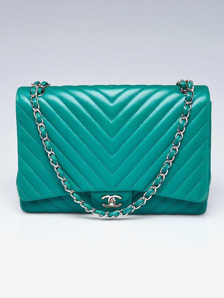 Chanel Green Chevron Quilted Lambskin Leather Classic Maxi Single Flap Bag  - Yoogi's Closet