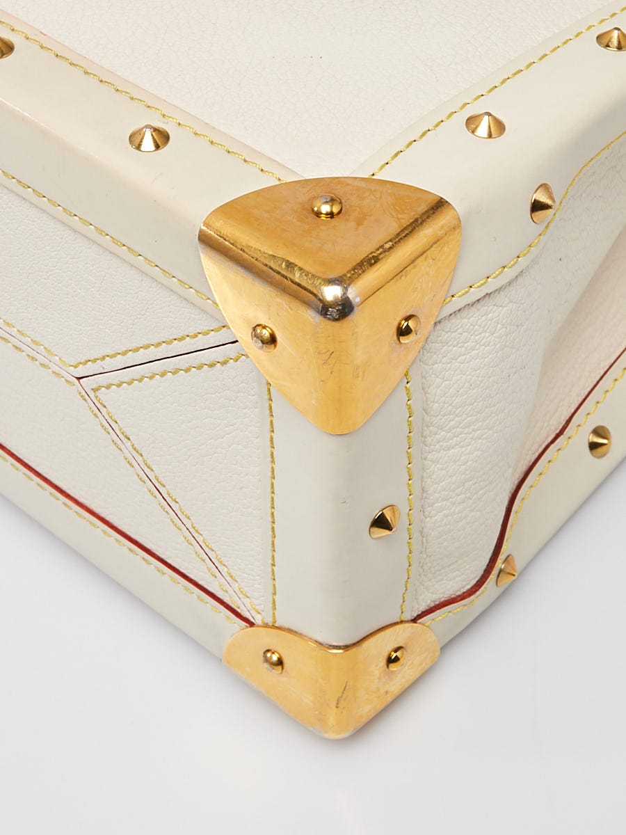 Louis **Vuitton ホワイト レザーバッグ 中型 Louis Vuitton White Monogram Embossed Leather Coussin PM Bag