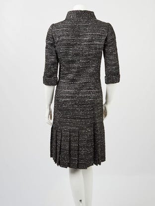 Chanel Navy Blue Wool Blend Tweed Coat Size 10/42 - Yoogi's Closet