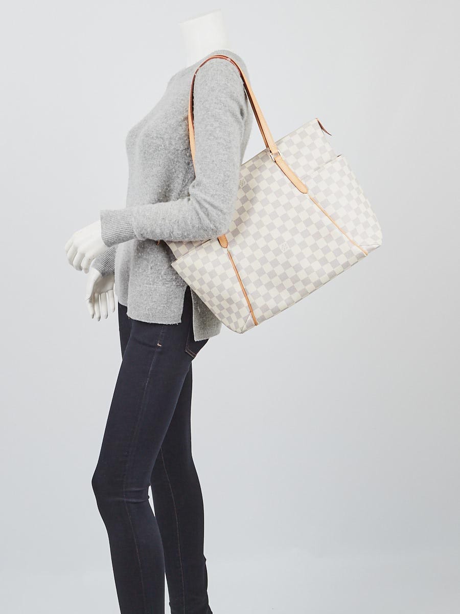 Louis Vuitton Damier Canvas Totally MM NM Bag - Yoogi's Closet