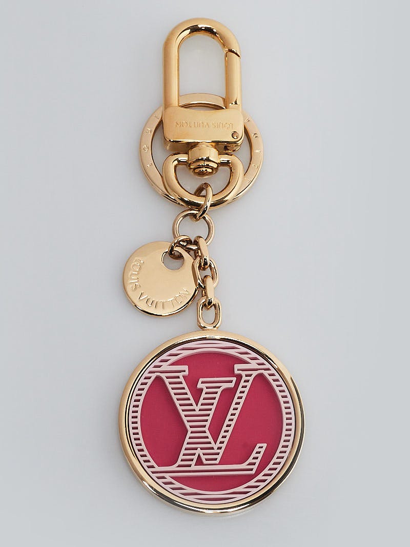 Louis Vuitton Bag charm key ring LV Circle gold good condition Authentic