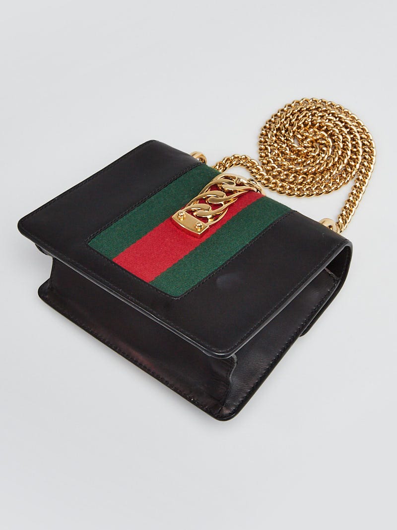 Gucci Sylvie Mini Chain-embellished Alligator Shoulder Bag For Sale at  1stDibs