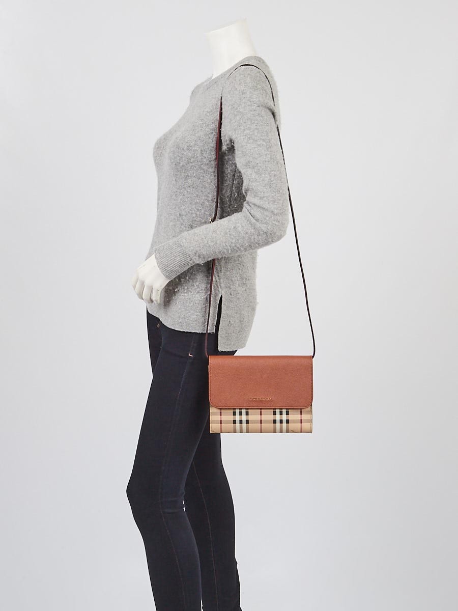 Burberry store loxley crossbody