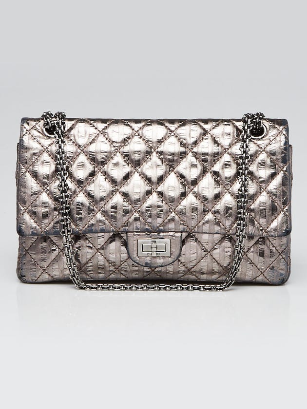 Chanel Silver Metallic Striped 2.55 Reissue Quilted Classic Calfskin Leather 226 Flap Bag