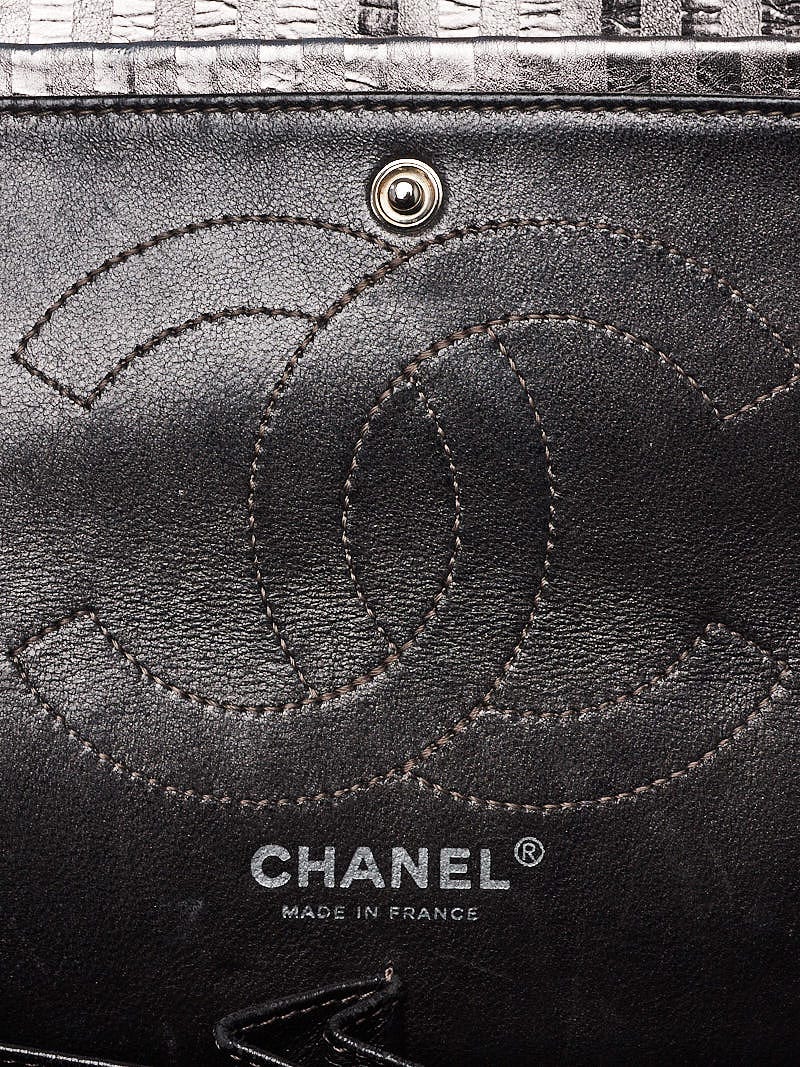 Chanel Silver Metallic Striped 2.55 Reissue Quilted Classic