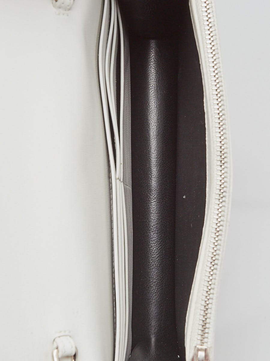 Saint Laurent Croc Embossed Leather Monogram Kate Tassel Chain Wallet –  LuxeDH