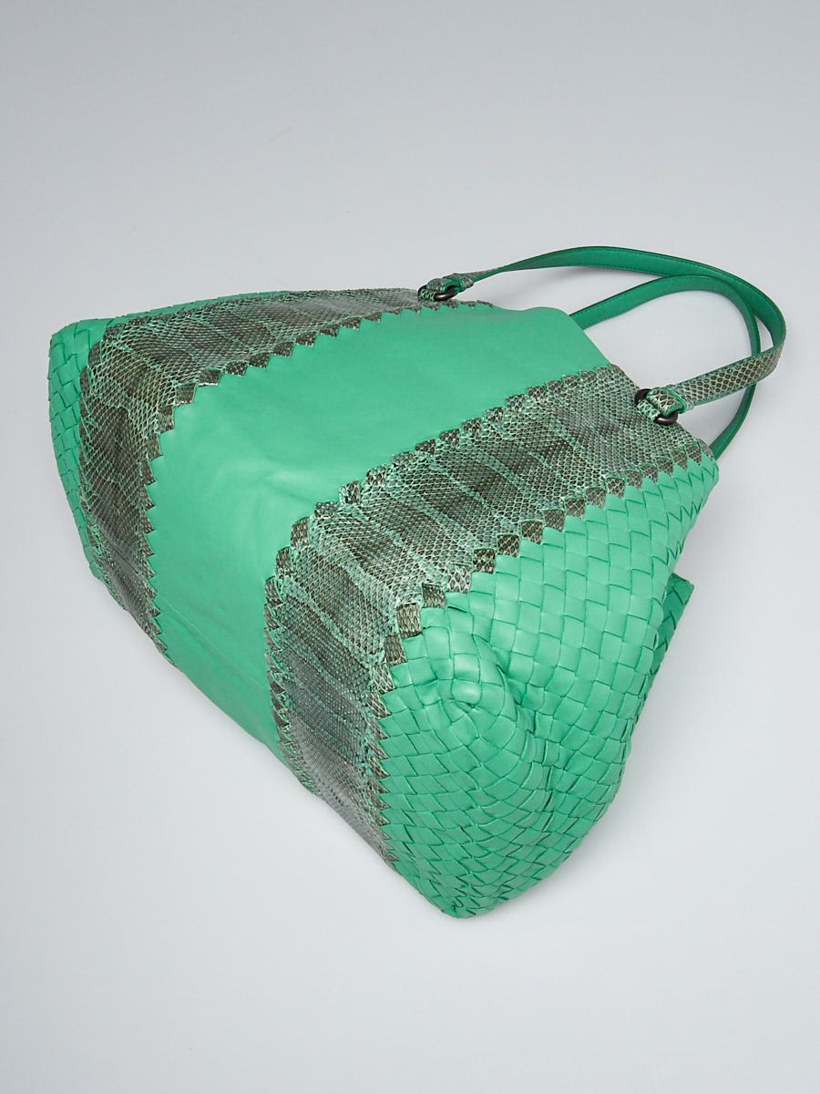 GREEN ‘Sardine’ Intrecciato Nappa Leather Bag