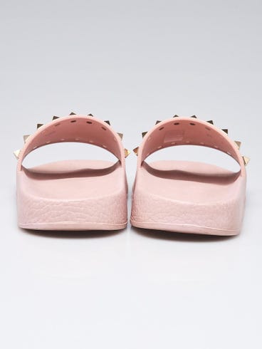 Valentino Pink Rubber Rockstud Spiked Pool Slides Size