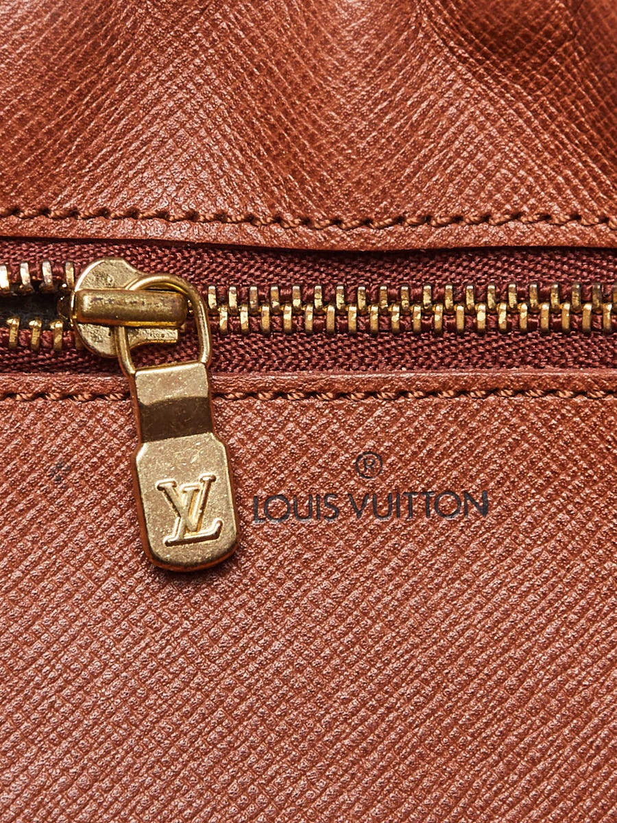 Louis Vuitton Monogram Canvas Marly Dragonne PM Clutch Bag - Yoogi's Closet