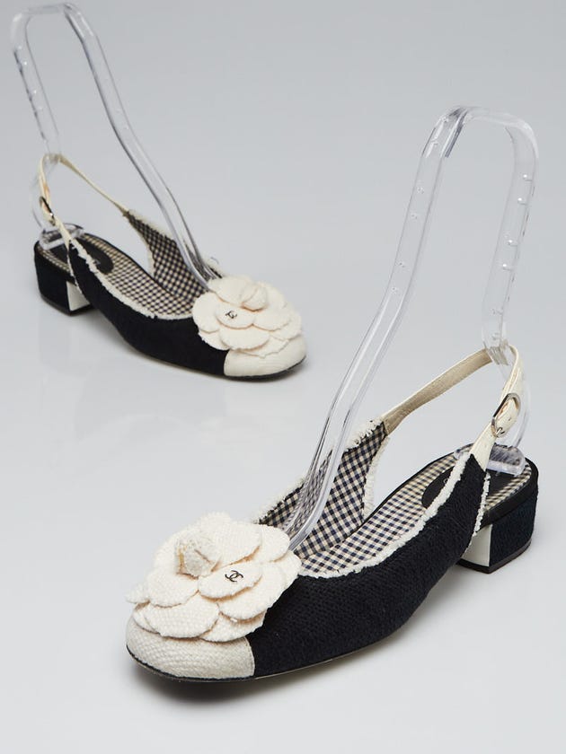 Chanel Black/White Tweed Camellia Slingback Low Heel Pumps Size 8.5/39