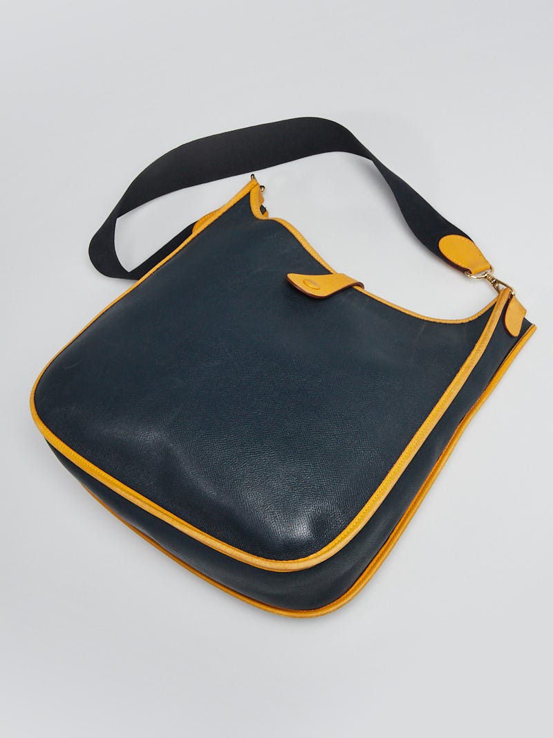 Vintage 1997 HERMES Evelyne I Rouge VIF Courchevel Leather GM Shoulder Bag