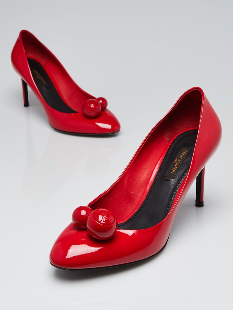 Louis Vuitton Red Patent Leather Pumps Size 7/37.5 - Yoogi's Closet