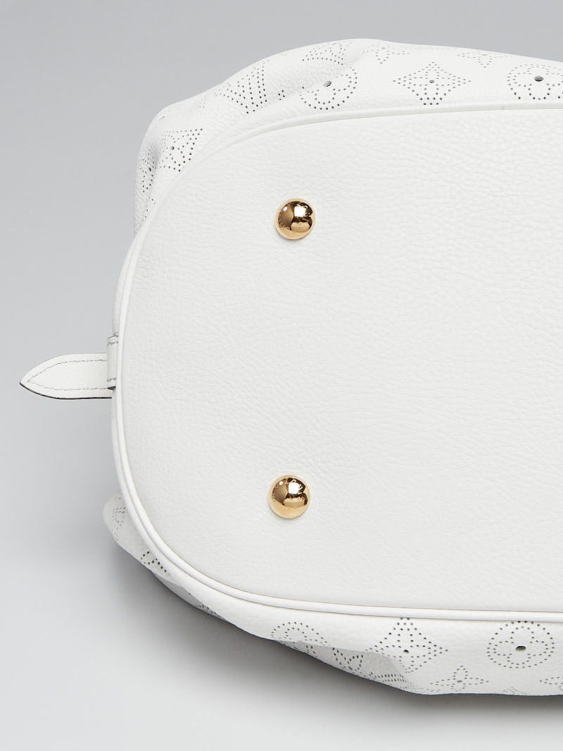 Louis Vuitton Mahina XL Cream Leather ref.25672 - Joli Closet