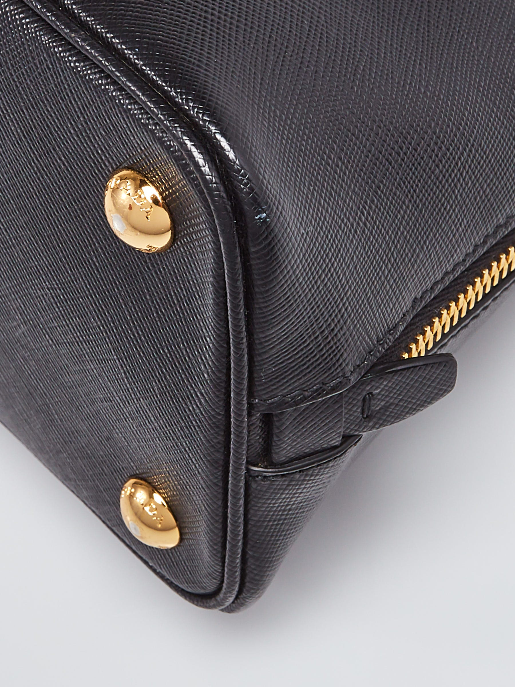 Prada Black Saffiano Bauletto Shoulder Bag Leather Pony-style calfskin  ref.192818 - Joli Closet