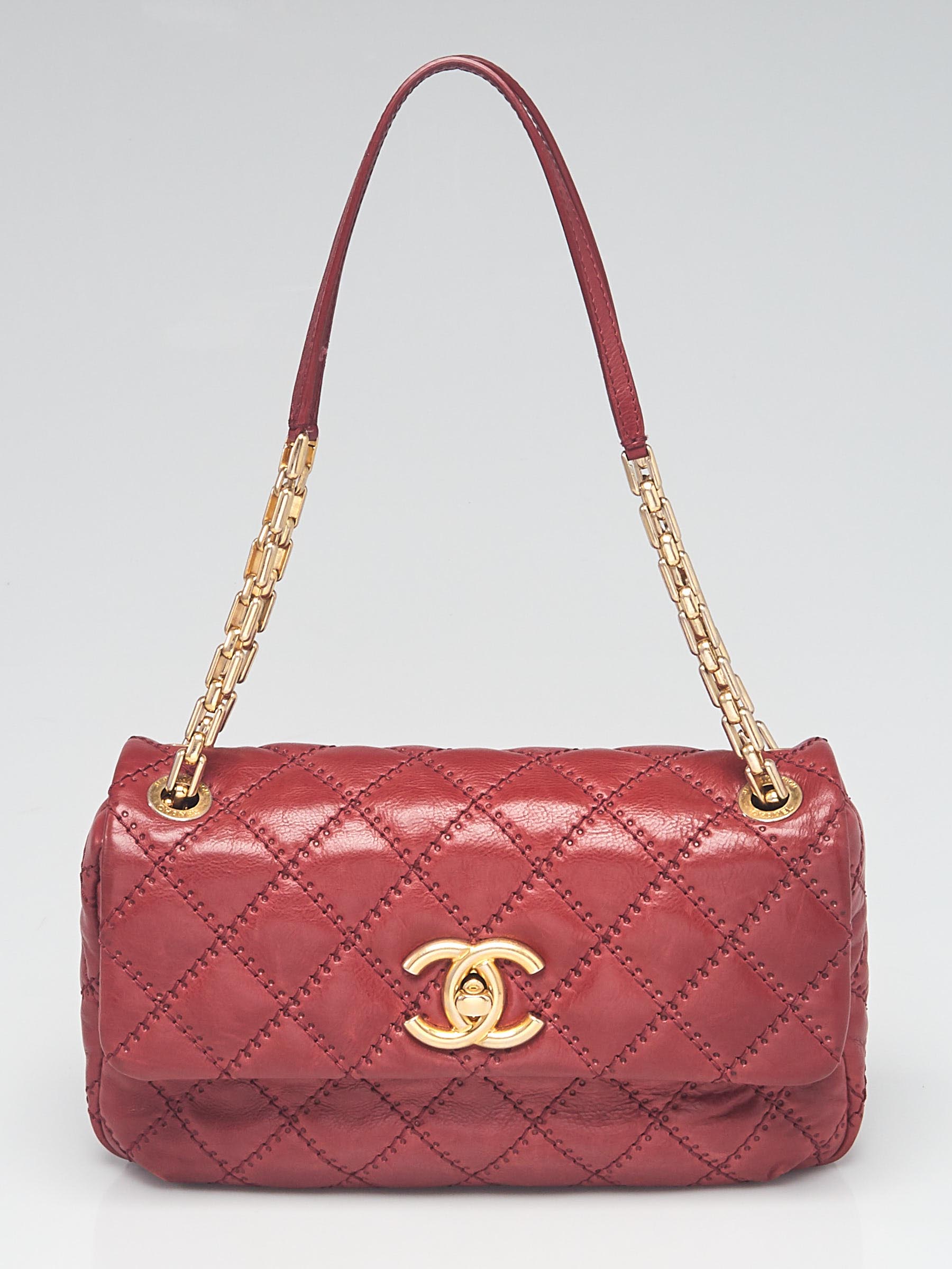 Chanel Red Quilted Leather Retro Chain Flap Bag - Yoogi's Closet