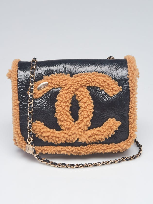 Chanel Black/Brown Crumpled Leather and Shearling CC Mania Flap Bag