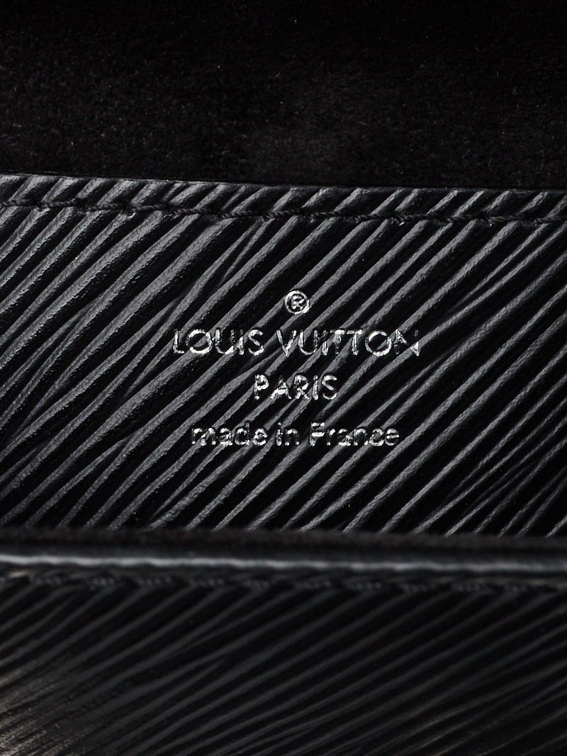 Black Louis Vuitton Background