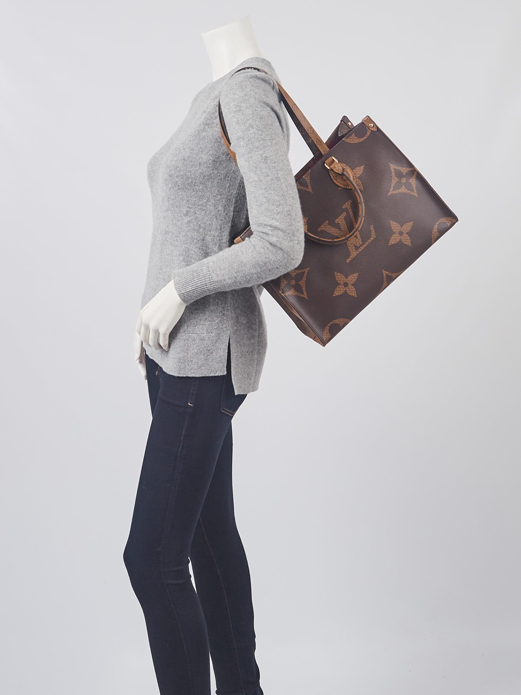 Louis Vuitton Monogram Giant Reverse Canvas Onthego MM Tote Bag