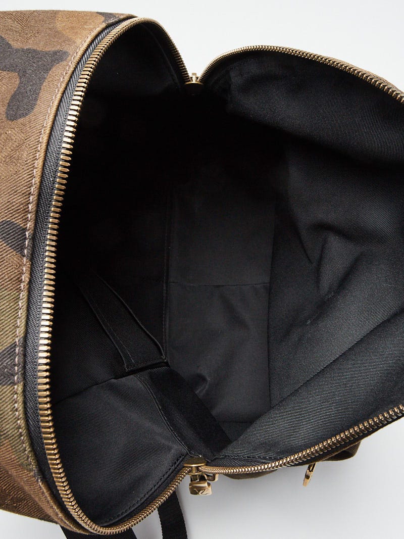 Louis Vuitton x Supreme Apollo Backpack Monogram Camo - US