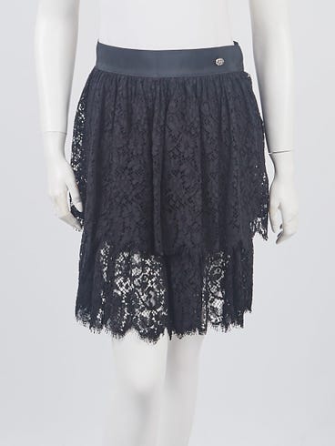 Chanel Black Cotton Blend Lace Tiered Shorts Size 4/38