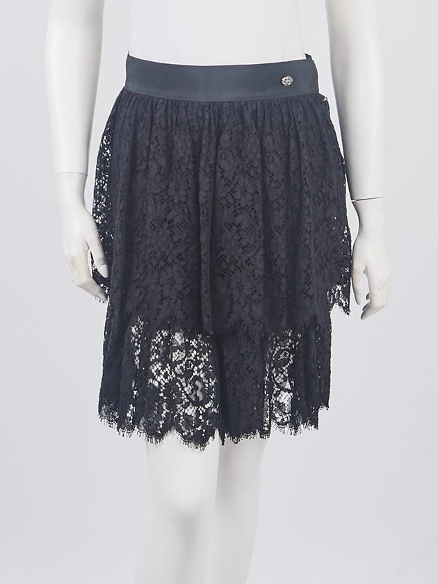 Chanel Black Cotton Blend Lace Tiered Shorts Size 4/38 