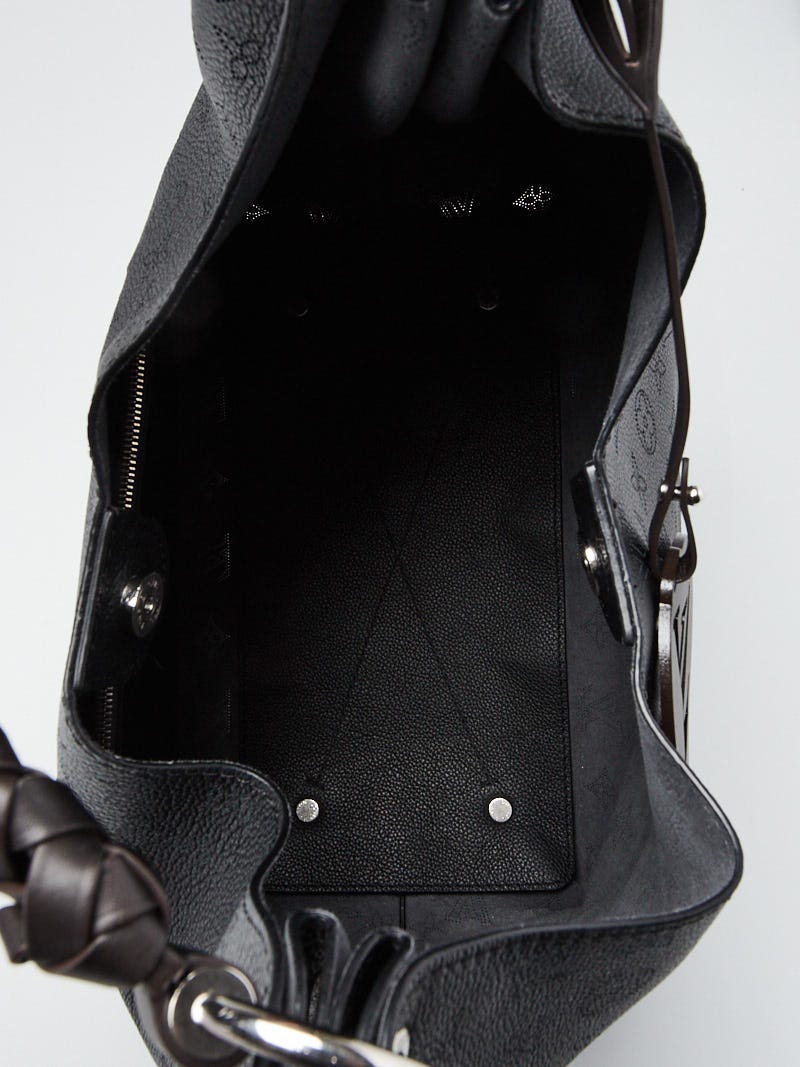 Carmel leather handbag Louis Vuitton Black in Leather - 21556430