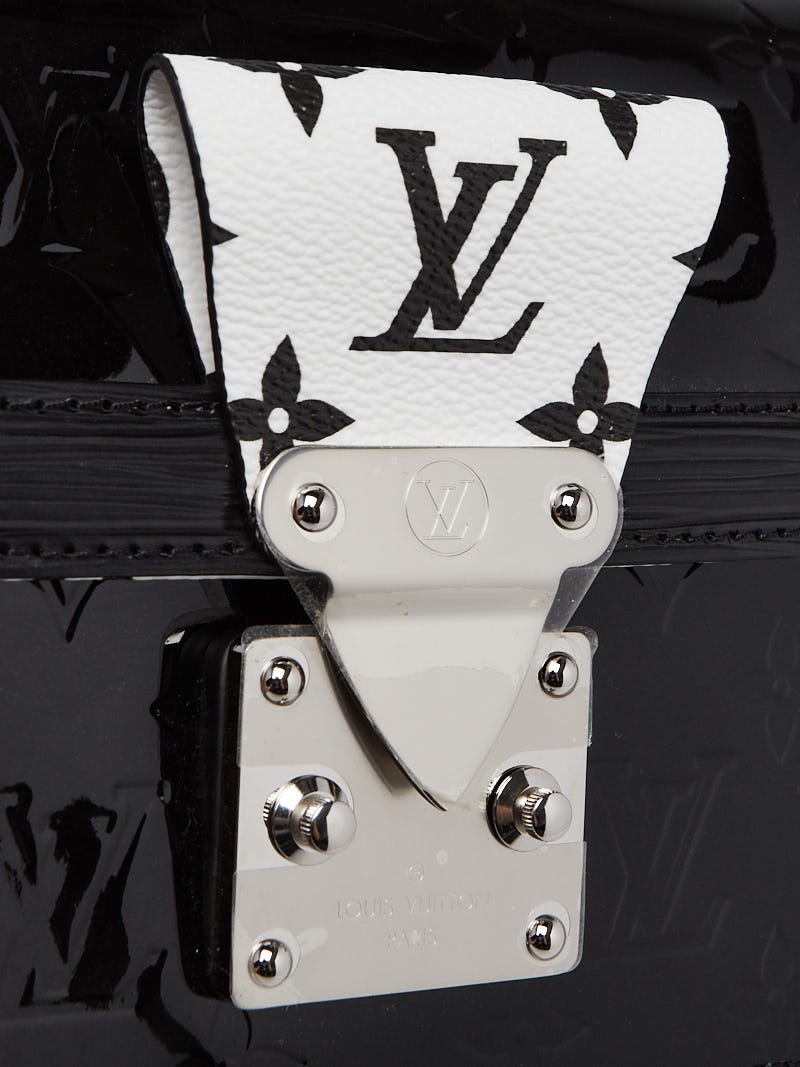 LOUIS VUITTON Vernis Epi Monogram Wynwood Black White - MyDesignerly