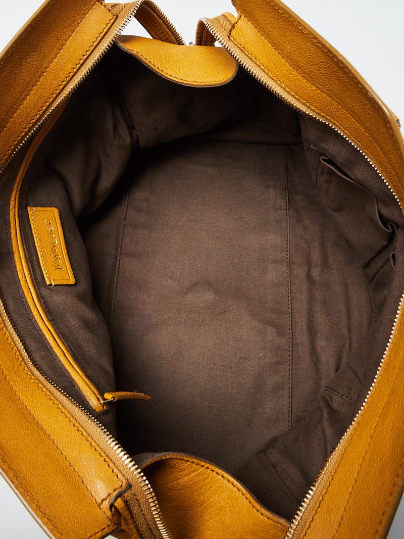 Yves Saint Laurent YSL Shoulder Bag Chyc Leather Beige ref.719848 - Joli  Closet