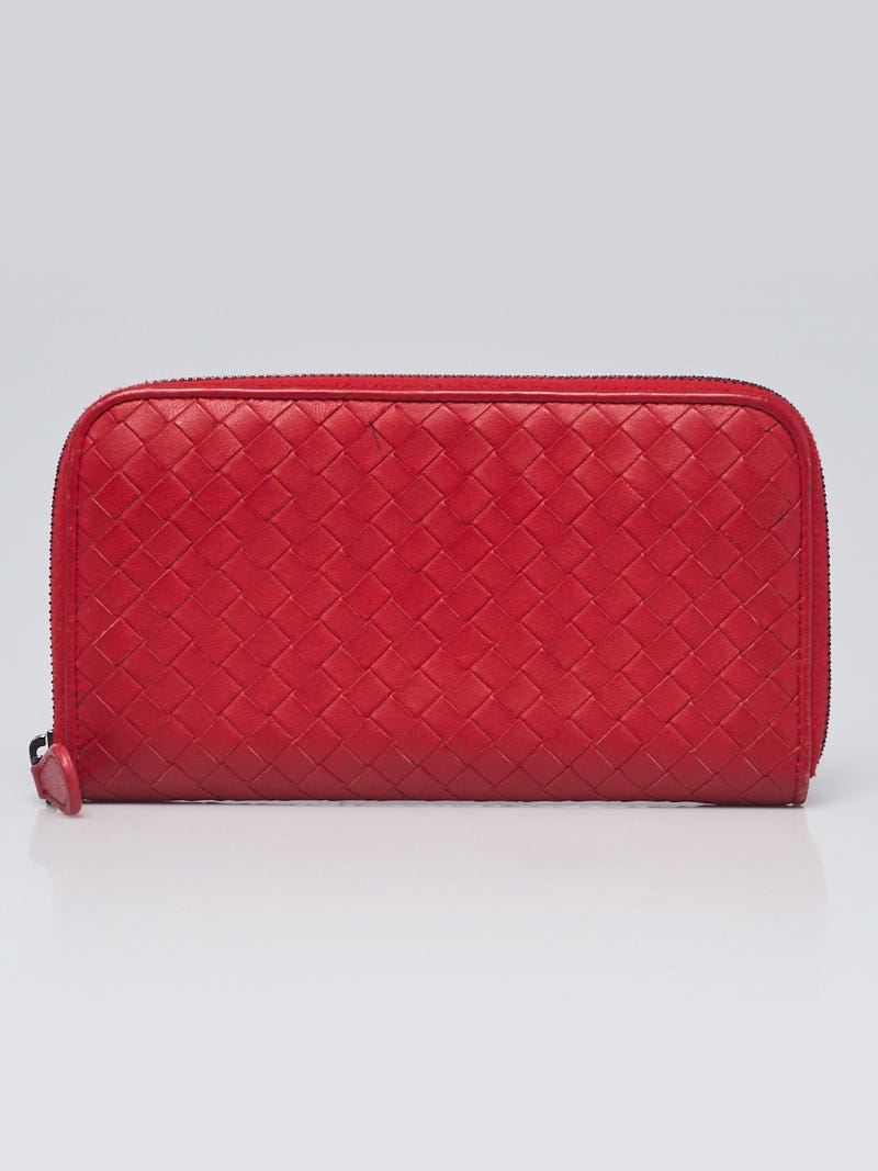 Bottega Veneta Red Intrecciato Woven Nappa Leather Zip Around Bottega Veneta Red Intrecciato Woven Nappa Leather Zip Around
