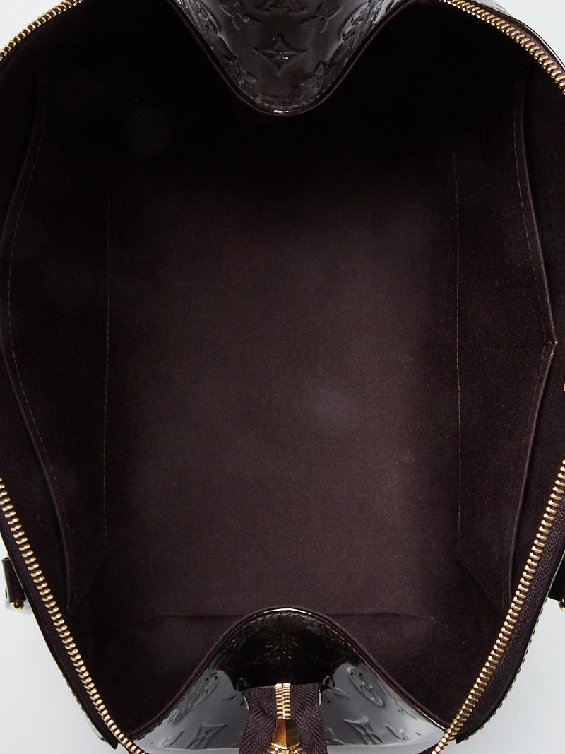 Louis Vuitton Amarante Monogram Vernis Sherwood PM Bag - Yoogi's