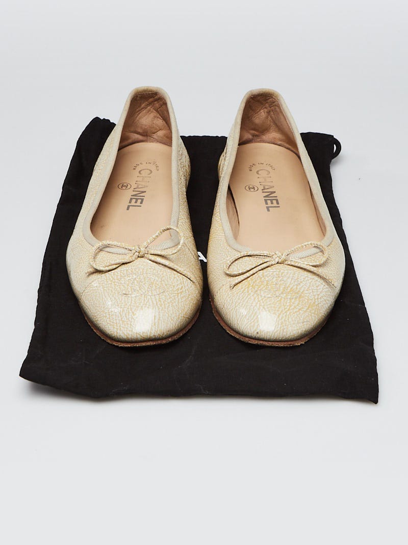 Chanel Beige Patent Embossed Leather Cap Toe CC Ballet Flats Size 7/37.5 -  Yoogi's Closet