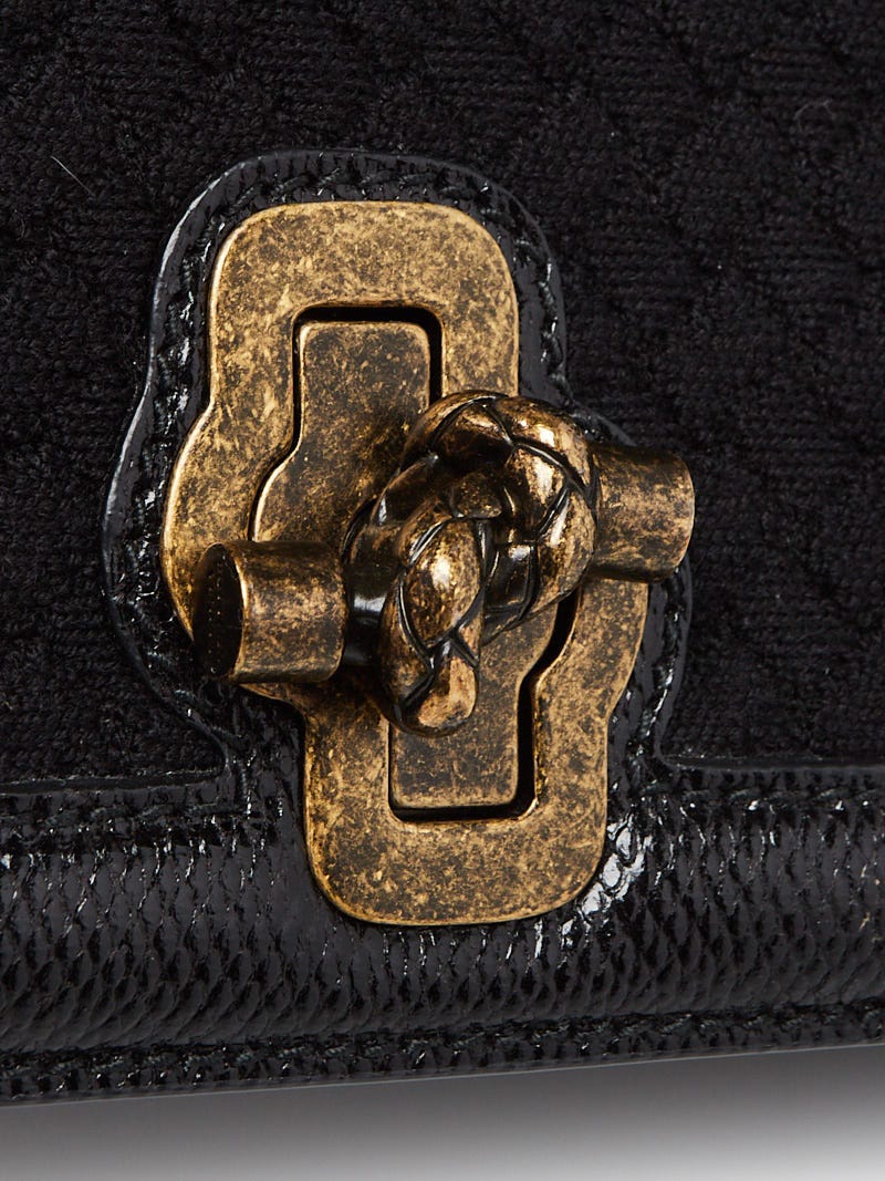 Bottega Veneta Knot Intrecciato Leather Clutch - Black - One Size
