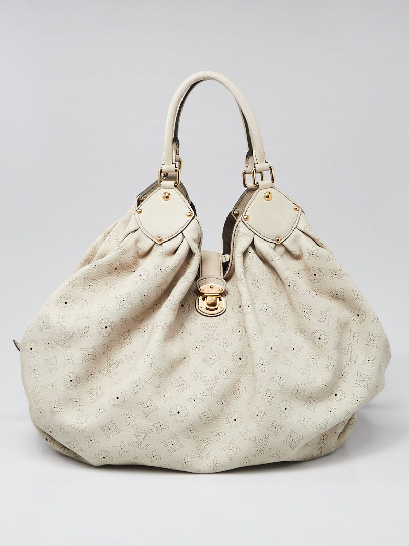 Louis Vuitton White Monogram Mahina Leather XL Bag Louis Vuitton | The  Luxury Closet