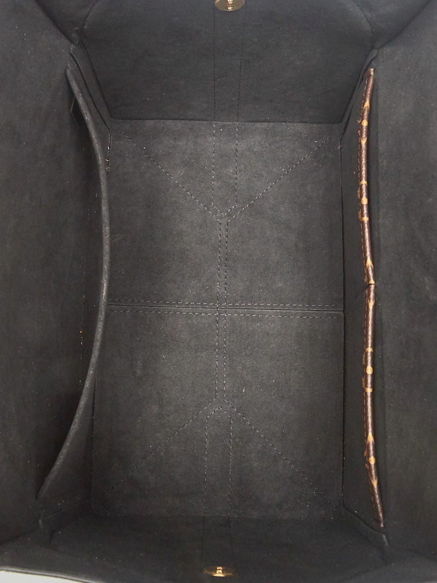 Louis Vuitton Monogram Canvas Trouse Demi Round Pouch Bag - Yoogi's Closet
