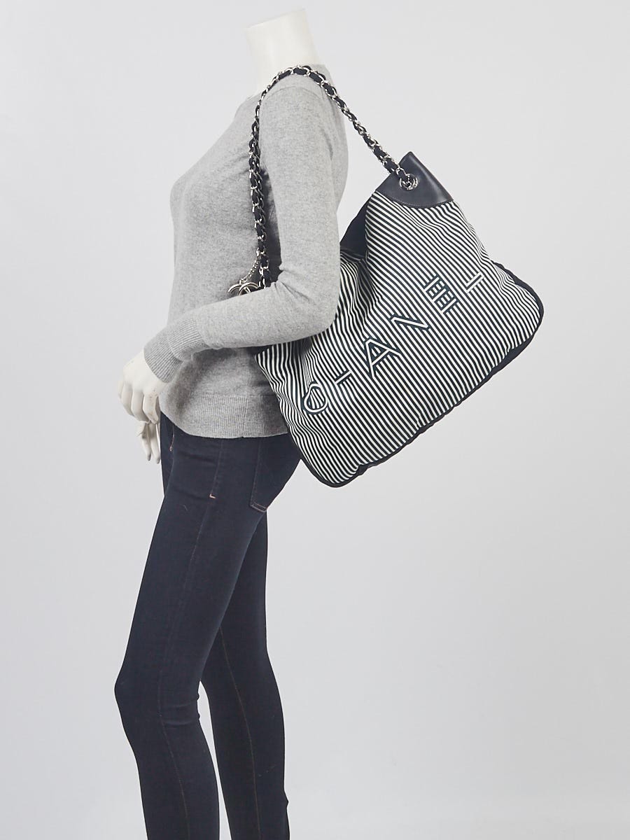 Buy Blue & White Handbags for Women by TOMMY HILFIGER Online | Ajio.com