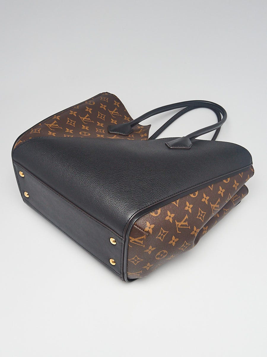 Louis Vuitton Kimono Handbag Monogram Canvas and Leather MM For Sale at  1stDibs