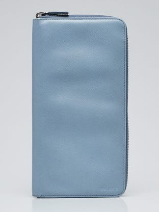 Louis Vuitton Silver Monogram Mirror Leather Slender Pocket Organizer -  Yoogi's Closet