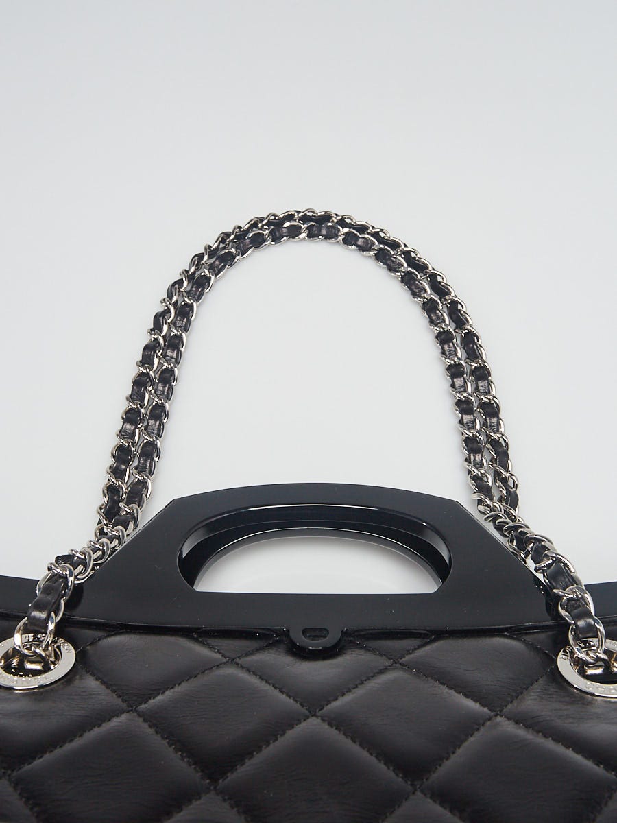 Chanel Black Quilted Leather CC Delivery Tote Bag - Yoogi's Closet