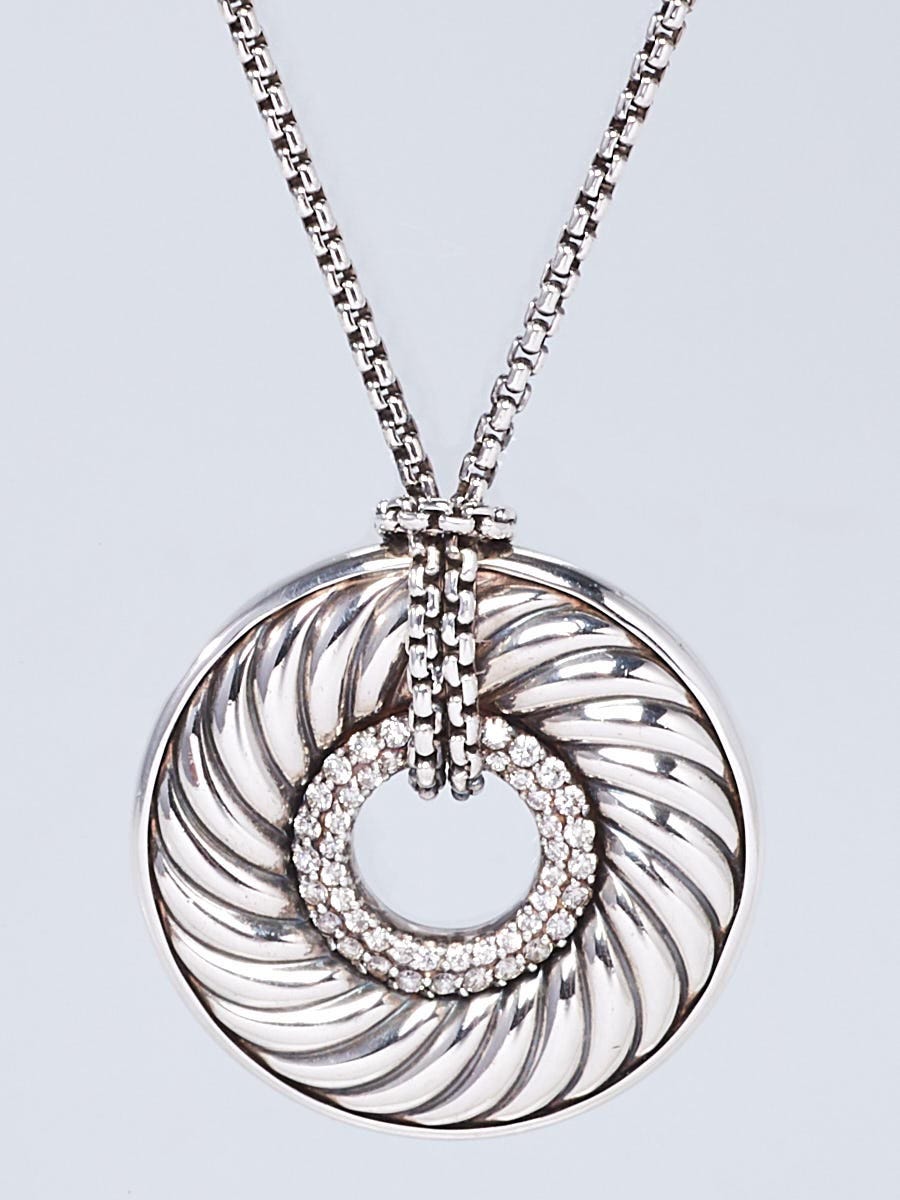 Louis Vuitton Monogram carved necklace